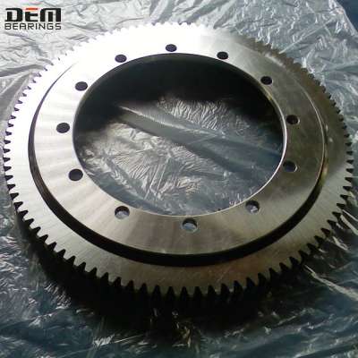 China supplier Non-gear and External gear and Internal gear Lazy susan Three-row Roller Slewing